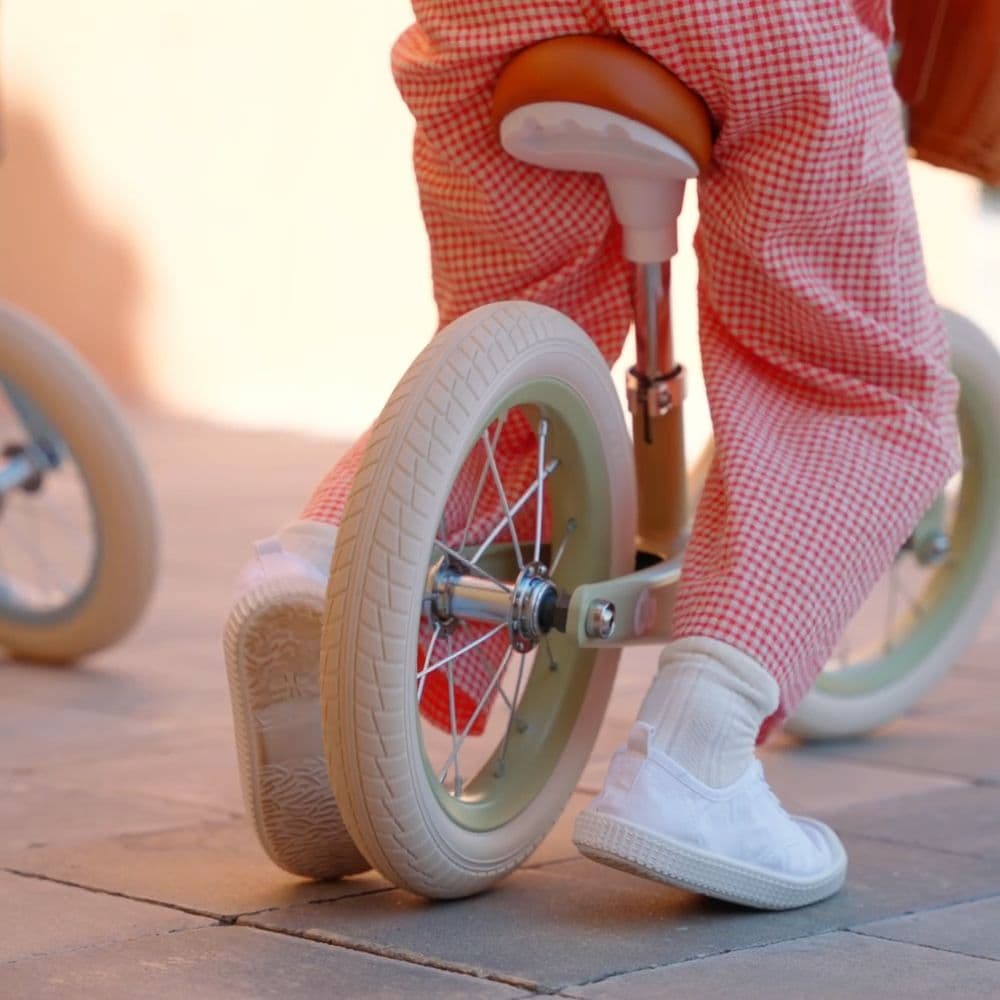 Kinderkraft RAPID 2 ბალანს ველოსიპედი / Balance Bike 29